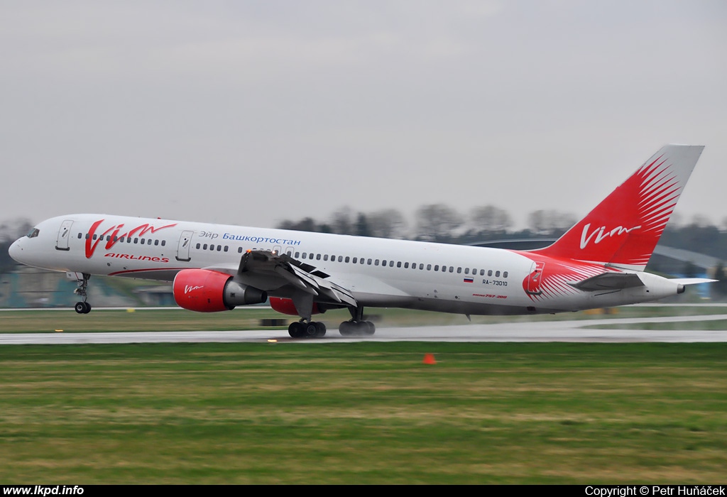 VIM Airlines – Boeing B757-230 RA-73010