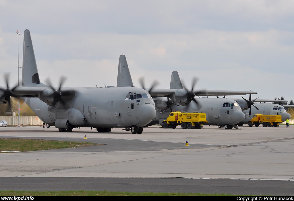 Italy Air Force – Lockheed C-130J-30 Hercules MM62189