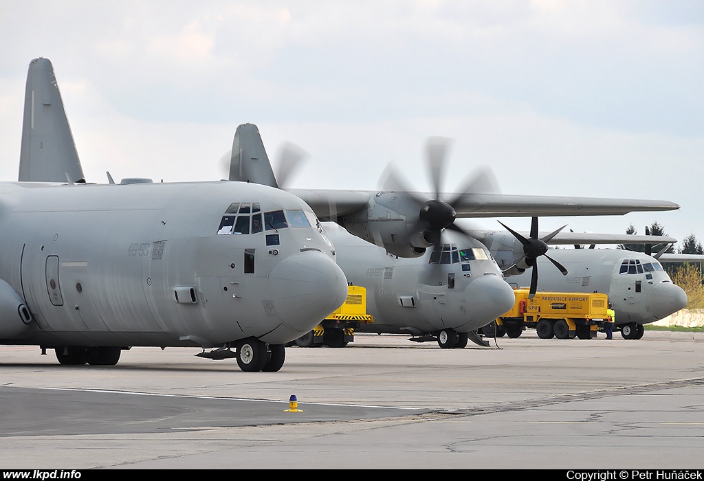 Italy Air Force – Lockheed C-130J-30 Hercules MM62190