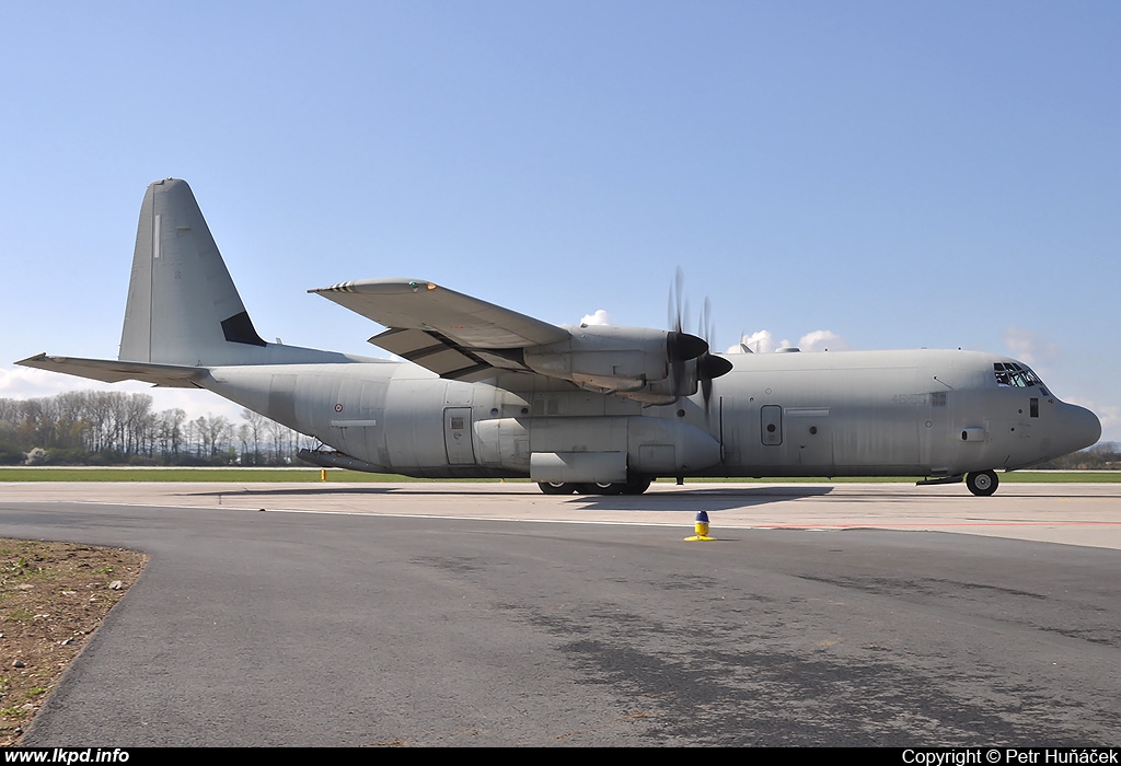 Italy Air Force – Lockheed C-130J-30 Hercules MM62190