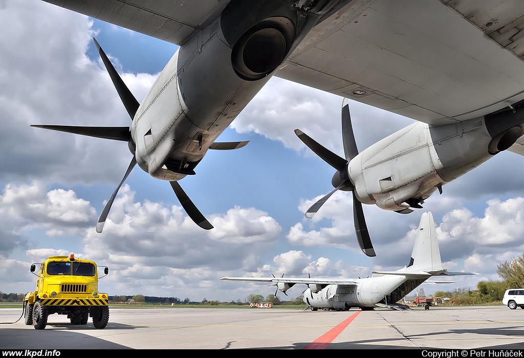 Italy Air Force – Lockheed C-130J-30 Hercules MM62189