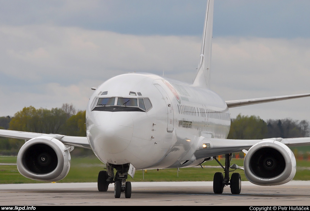 Tatarstan Airlines – Boeing B737-4D7 VQ-BDB