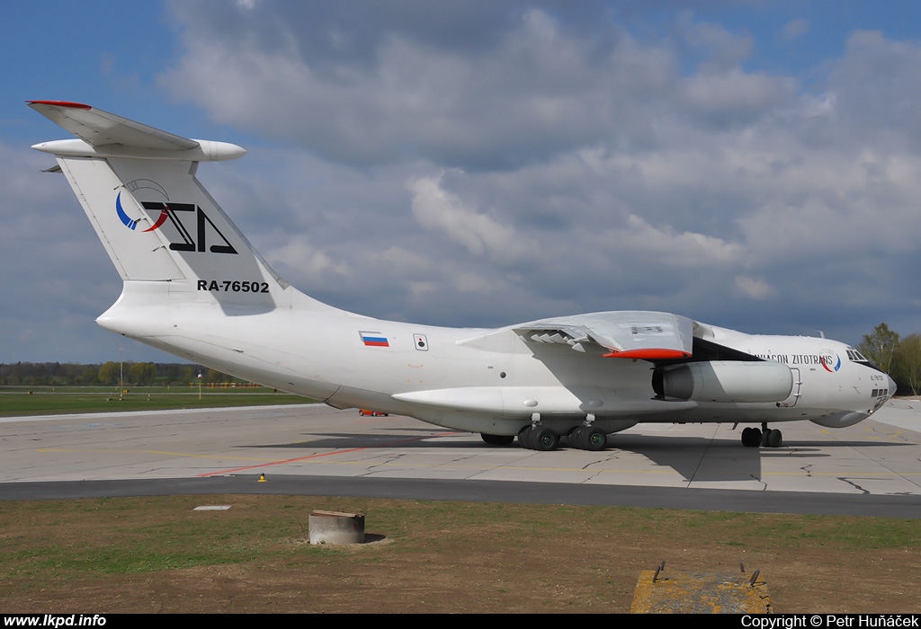 Aviacon Zitotrans – Iljuin IL-76TD RA-76502