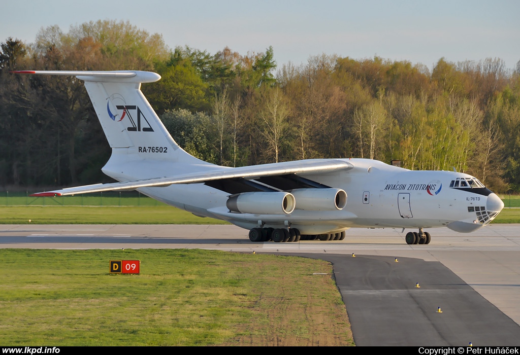 Aviacon Zitotrans – Iljuin IL-76TD RA-76502