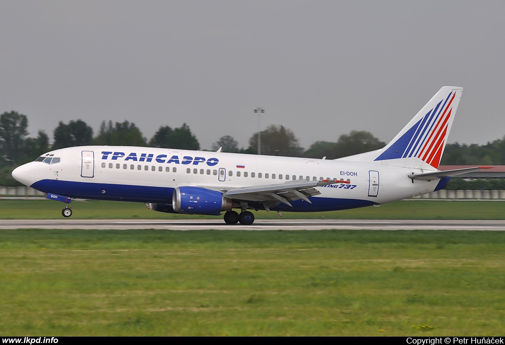 Transaero Airlines – Boeing B737-31S EI-DOH