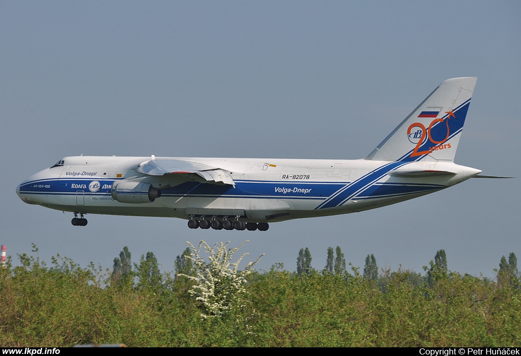 Volga-Dnepr Airlines – Antonov AN-124-100 RA-82078