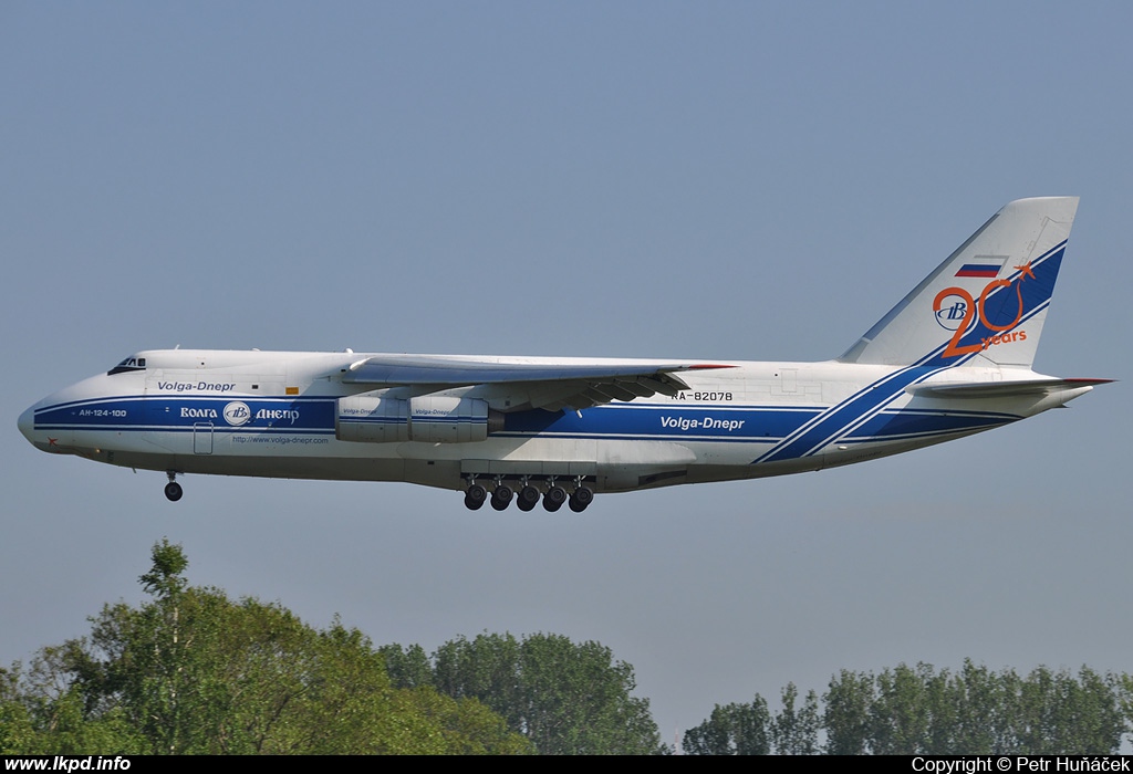 Volga-Dnepr Airlines – Antonov AN-124-100 RA-82078