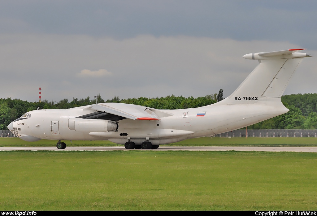 Aviacon Zitotrans – Iljuin IL-76TD RA-76842