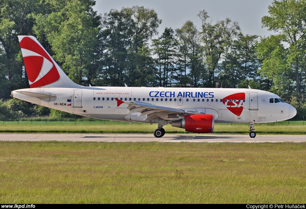 SA Czech Airlines – Airbus A319-112 OK-NEM