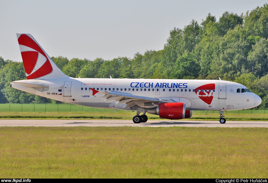 SA Czech Airlines – Airbus A319-112 OK-NEM