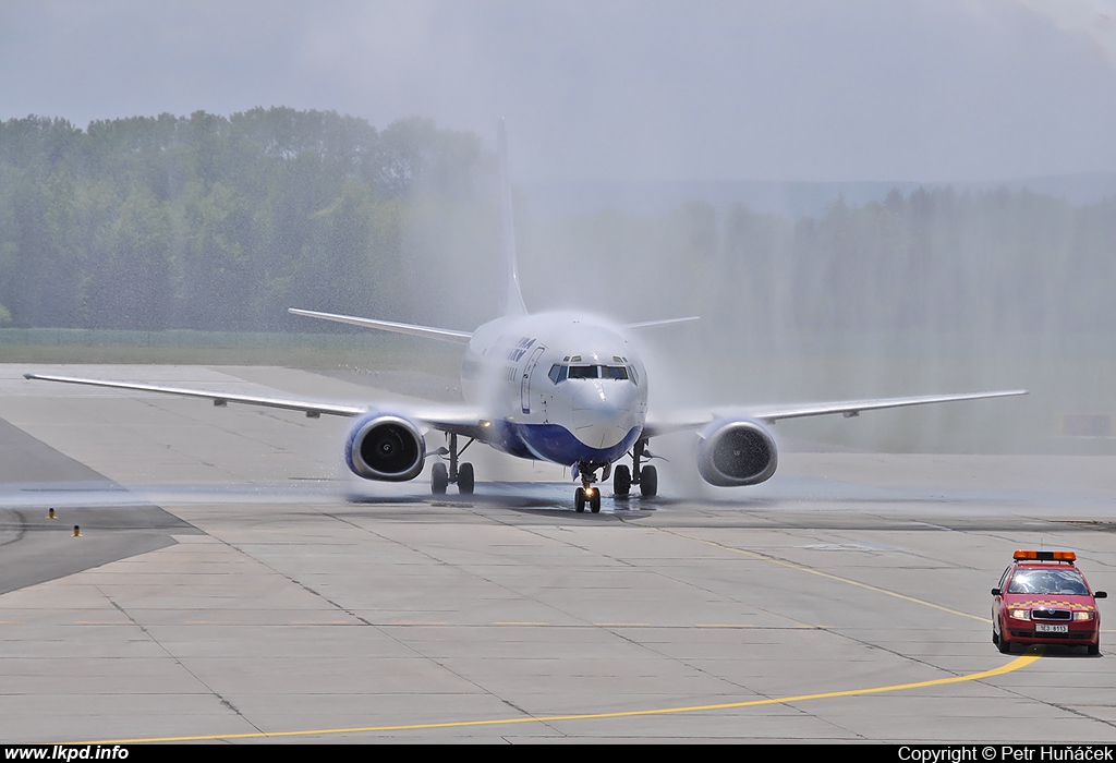 Transaero Airlines – Boeing B737-524 VP-BYN