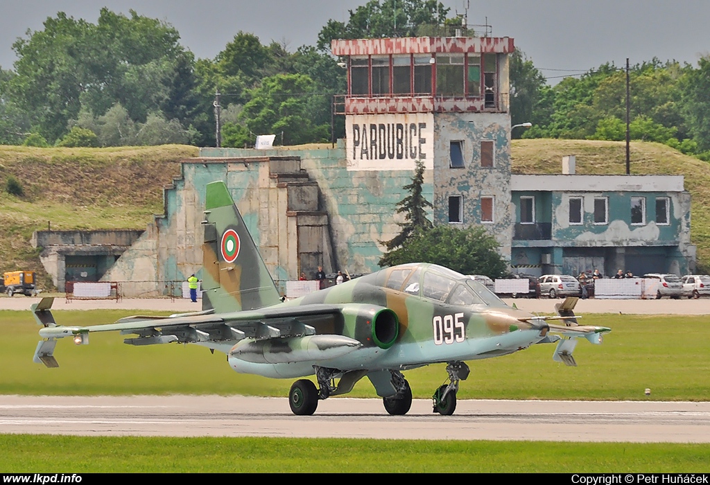 Bulgaria Air Force – Sukhoi Su-25UBK 095