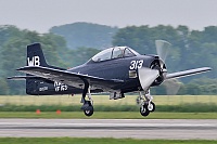 Private/Soukrom – North American T-28D Trojan N313WB