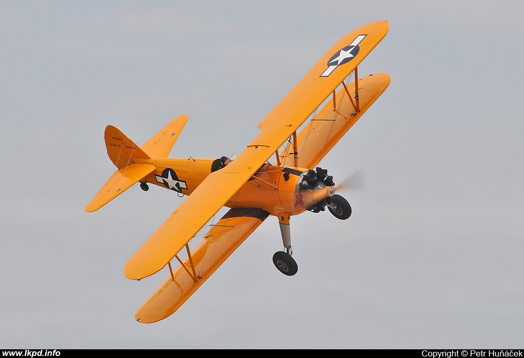 Private/Soukrom – Boeing N2S-5 Kaydet (E75) N43GK