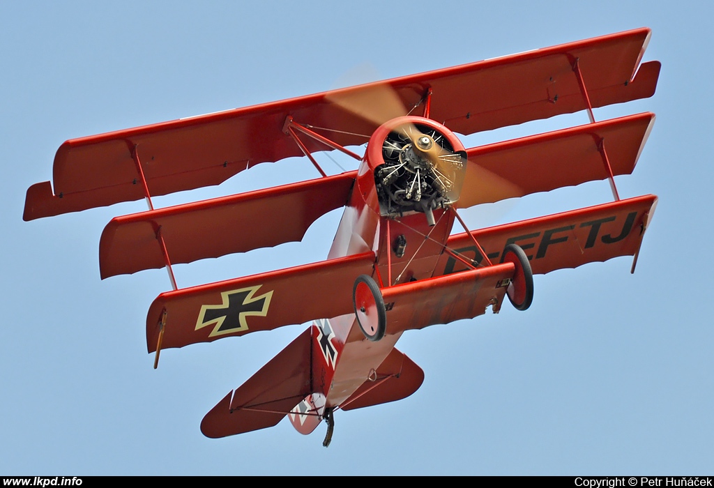 Private/Soukrom – Fokker DR-1 Dreidecker D-EFTJ