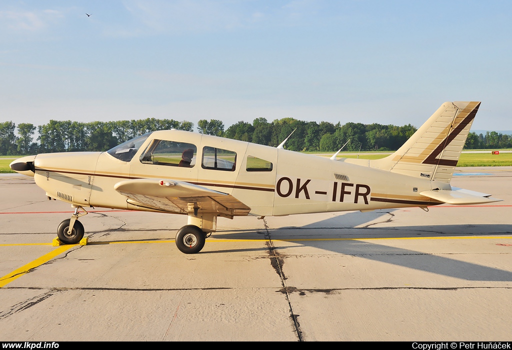 F-Air – Piper PA-28-181 Cherokee Archer II OK-IFR