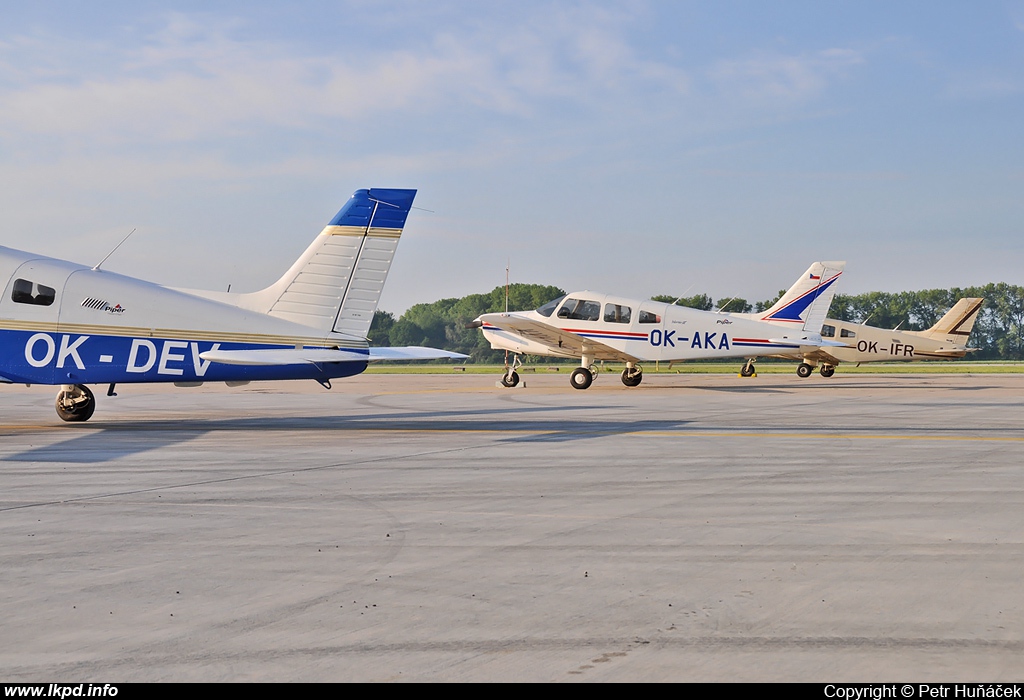 F-Air – Piper PA-28-161 Warrior III OK-AKA