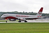 Red Wings – Tupolev TU-204-100V RA-64049