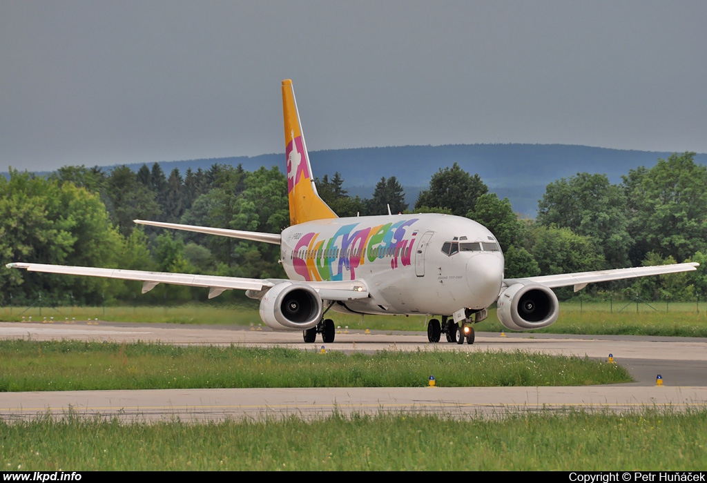 Sky Express – Boeing B737-341 VP-BOU