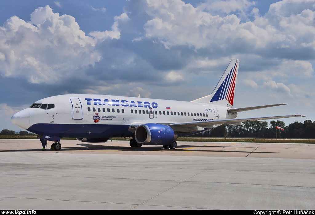 Transaero Airlines – Boeing B737-5Y0 EI-DTV