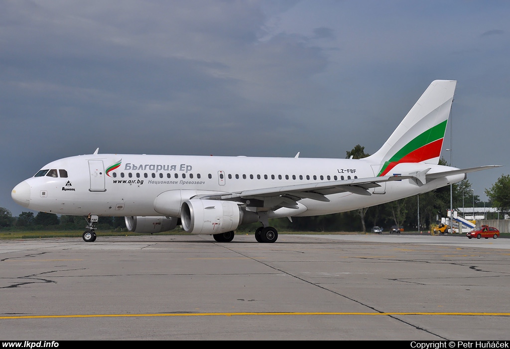 Bulgaria Air – Airbus A319-111 LZ-FBF