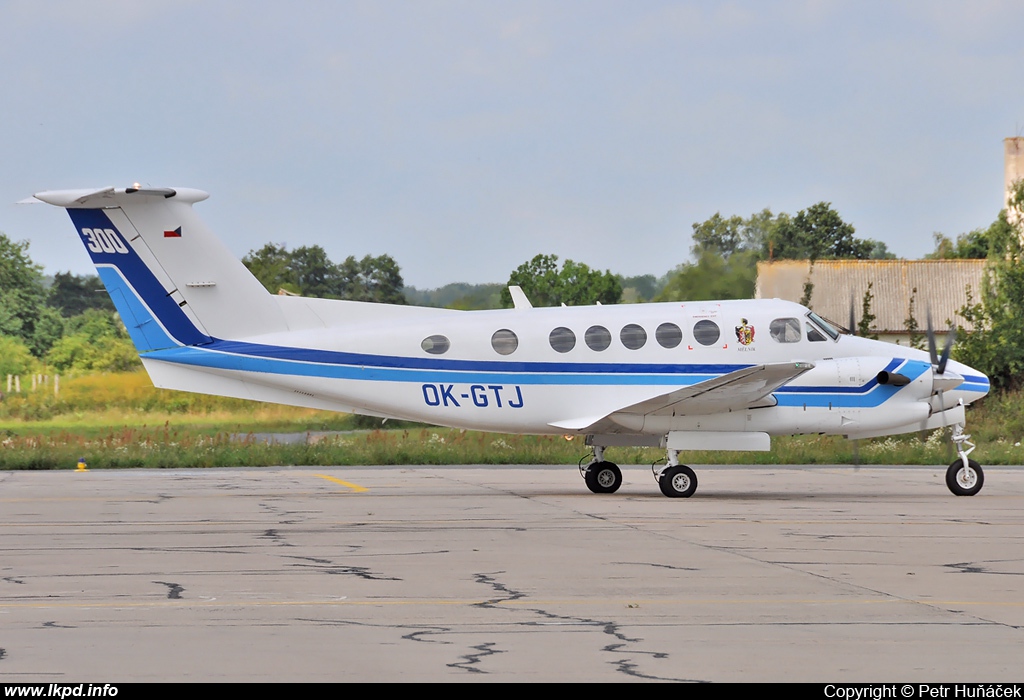 Private/Soukrom – Beech Super King Air 300LW OK-GTJ