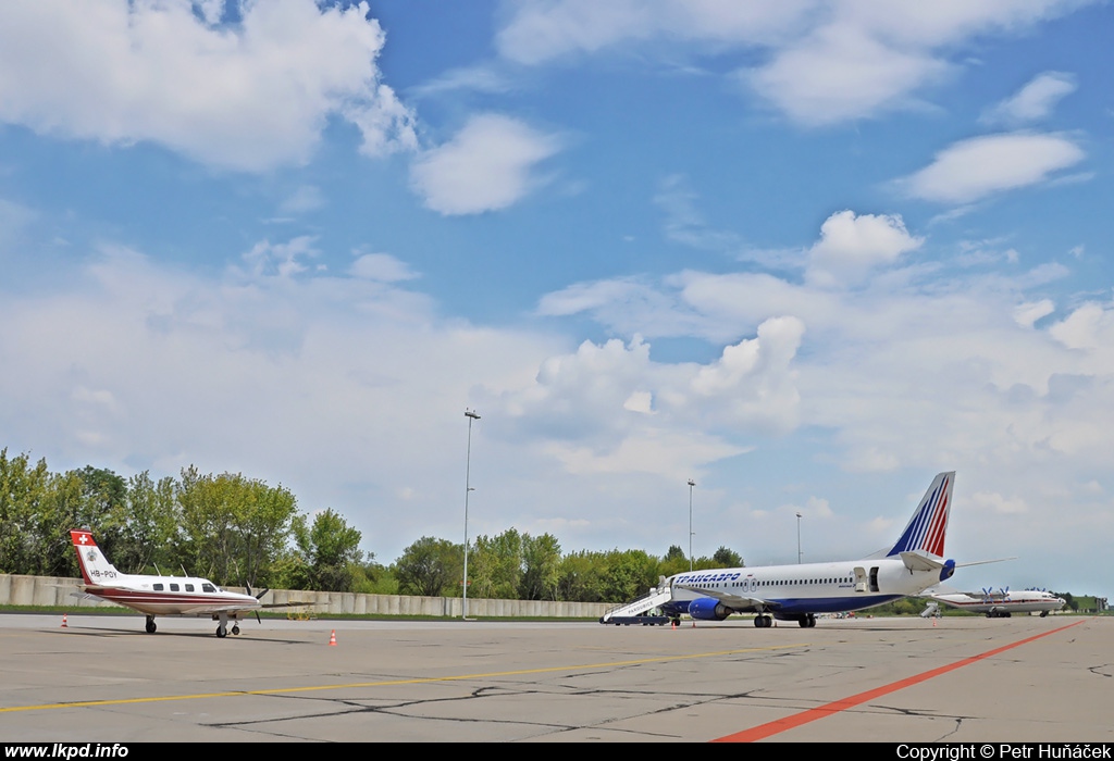 Transaero Airlines – Boeing B737-4S3 EI-DNM