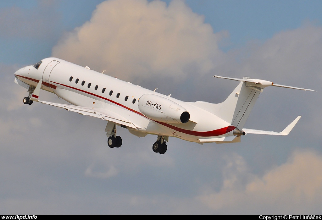 Grossmann Jet Service – Embraer EMB-135BJ Legacy OK-KKG