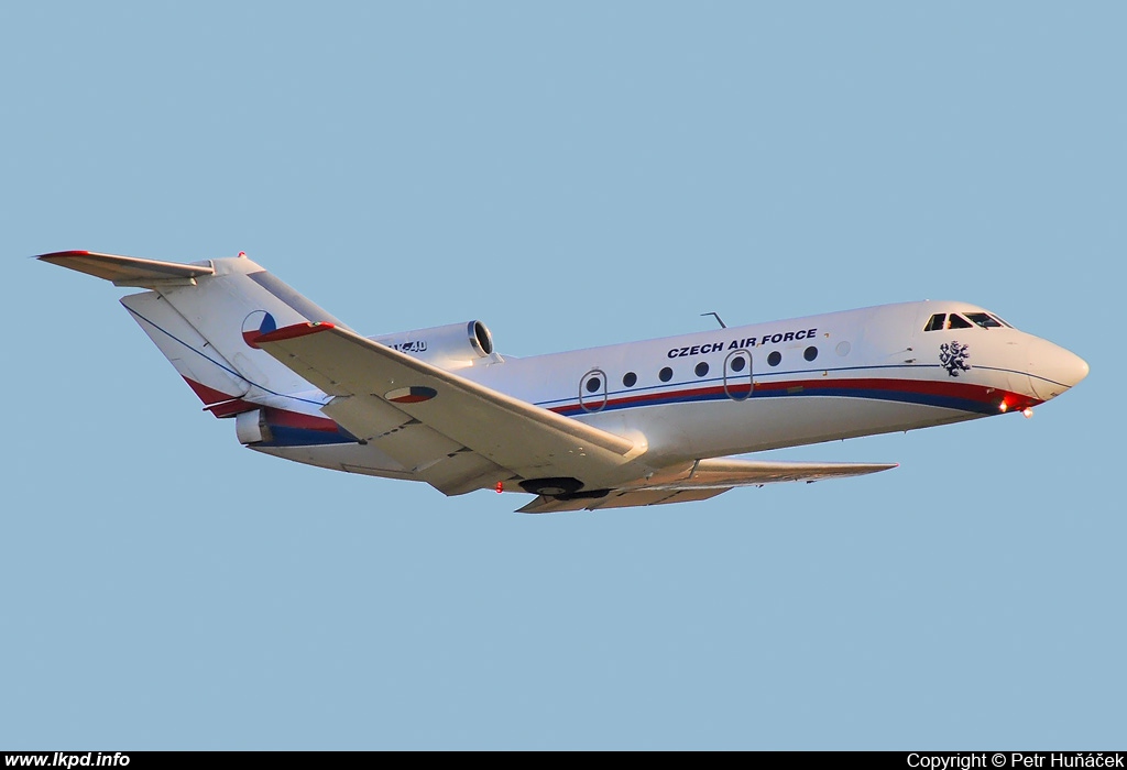 Czech Air Force – Yakovlev YAK-40 0260