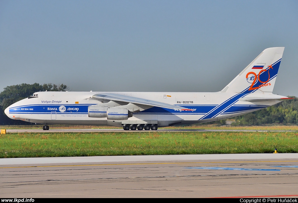 Volga-Dnepr Airlines – Antonov AN-124-100 RA-82078