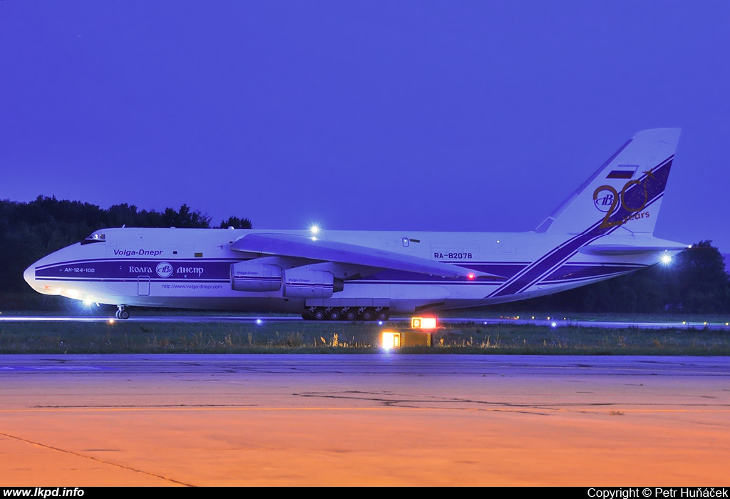 Volga-Dnepr Airlines – Antonov AN-124-100 RA-82078