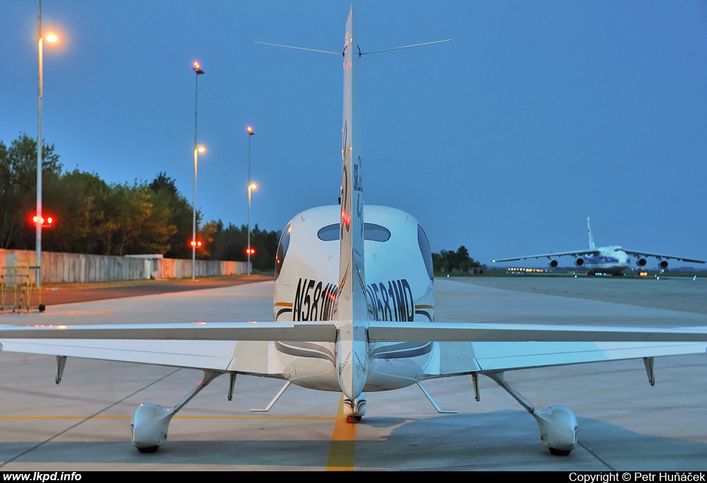 AM Aviation LLC – Cirrus SR22 G2 N581MD