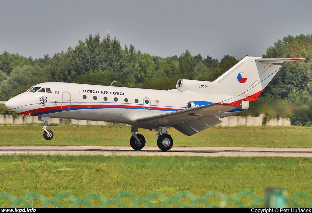 Czech Air Force – Yakovlev YAK-40 0260