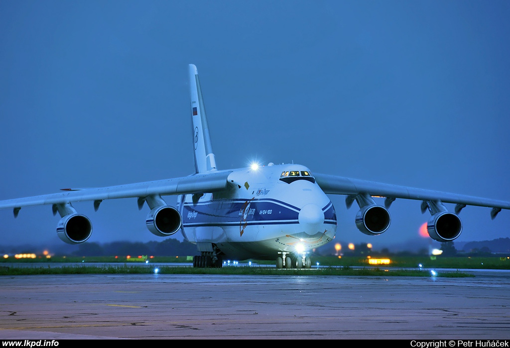 Volga-Dnepr Airlines – Antonov AN-124-100 RA-82078