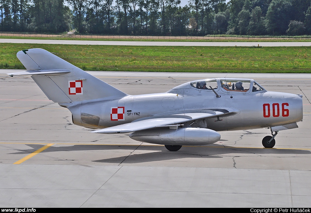 Polskie Orly – PZL - Mielec Lim-2 (MiG-15UTI)  SP-YNZ