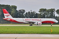 Red Wings – Tupolev TU-204-100V RA-64046