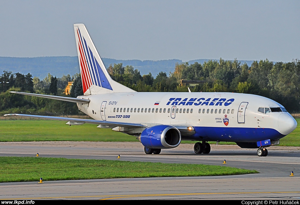 Transaero Airlines – Boeing B737-5Y0 EI-DTV