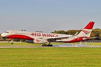 Red Wings – Tupolev TU-204-100V RA-64046