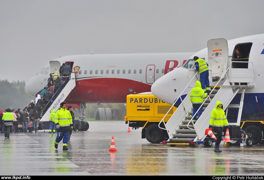 Transaero Airlines – Boeing B737-7Q8 EI-EUZ