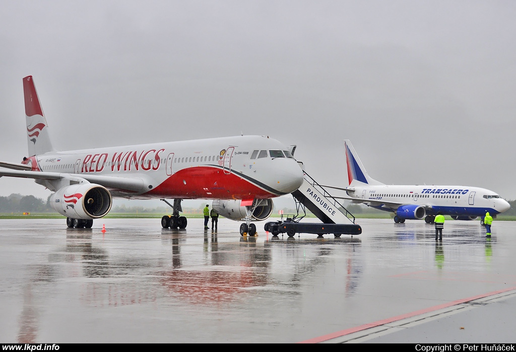 Red Wings – Tupolev TU-204-100V RA-64047