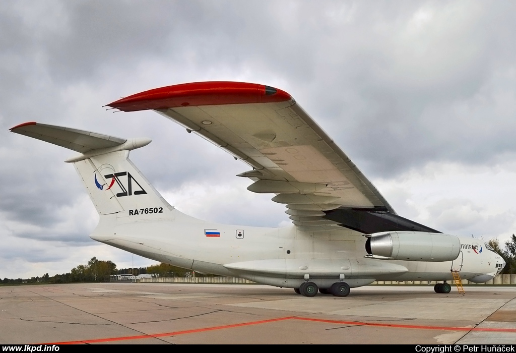 Aviacon Zitotrans – Iljuin IL-76TD RA-76502