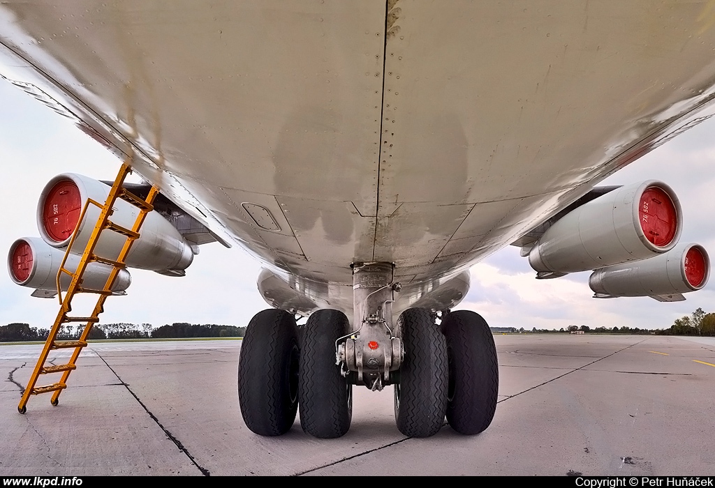 Aviacon Zitotrans – Iljuin IL-76TD RA-76502