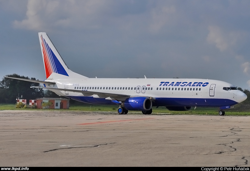 Transaero Airlines – Boeing B737-86N EI-RUG