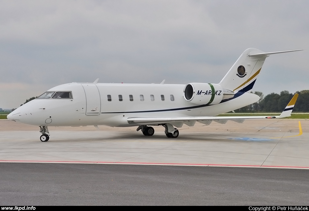 Marks Jet – Canadair CL-600-2B16 Challenger 605 M-ARKZ