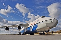 Polet Airlines – Antonov AN-124-100 RA-82068