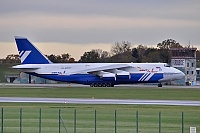 Polet Airlines – Antonov AN-124-100 RA-82077