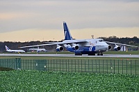 Polet Airlines – Antonov AN-124-100 RA-82077