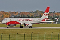 Red Wings – Tupolev TU-204-100V RA-64050