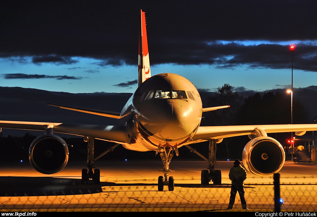 Red Wings – Tupolev TU-204-100V RA-64047