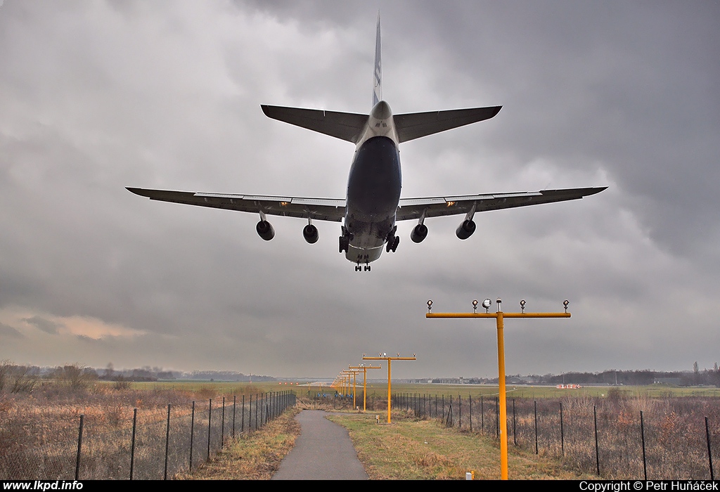 Polet Airlines – Antonov AN-124-100 RA-82068